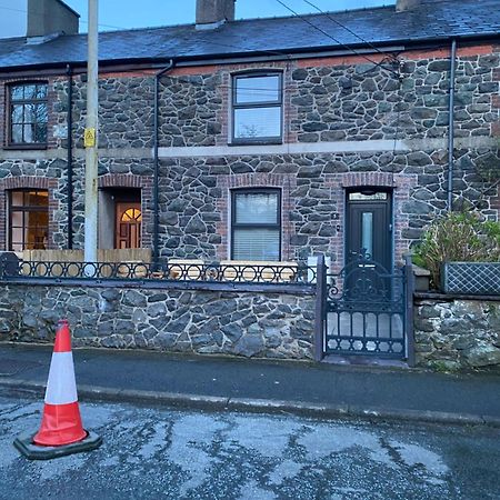 Snowdonia Quarryman Cottage لانبرس المظهر الخارجي الصورة