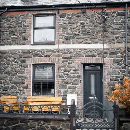 Snowdonia Quarryman Cottage لانبرس المظهر الخارجي الصورة